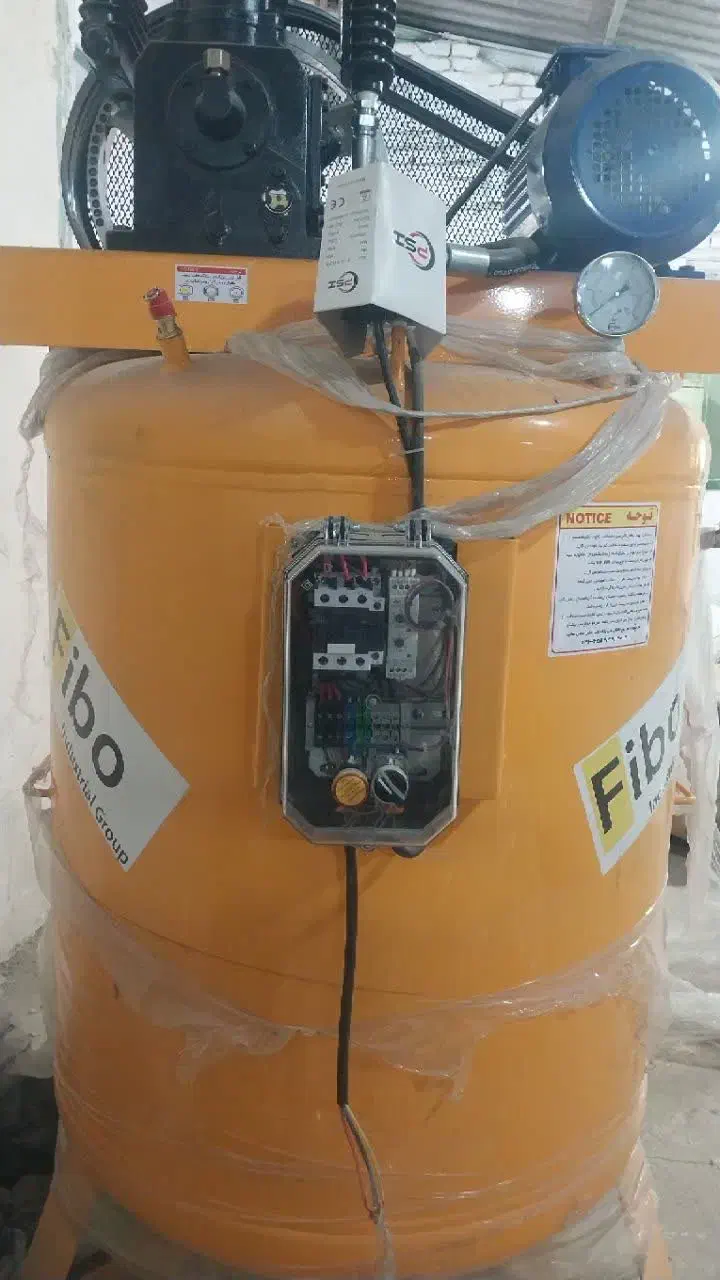 کمپرسور باد|ماشینآلات صنعتی|کاشمر, |دیوار