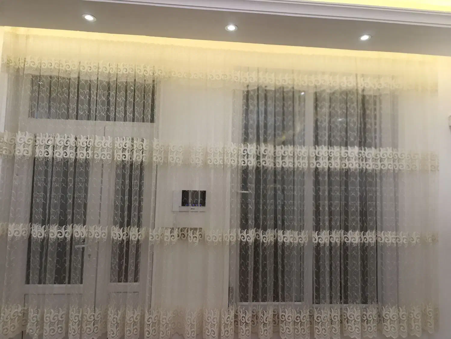 پرده ی پذیرایی درحد نو برای متراژ ۴ متر|پرده، رانر، رومیزی|خوی, |دیوار