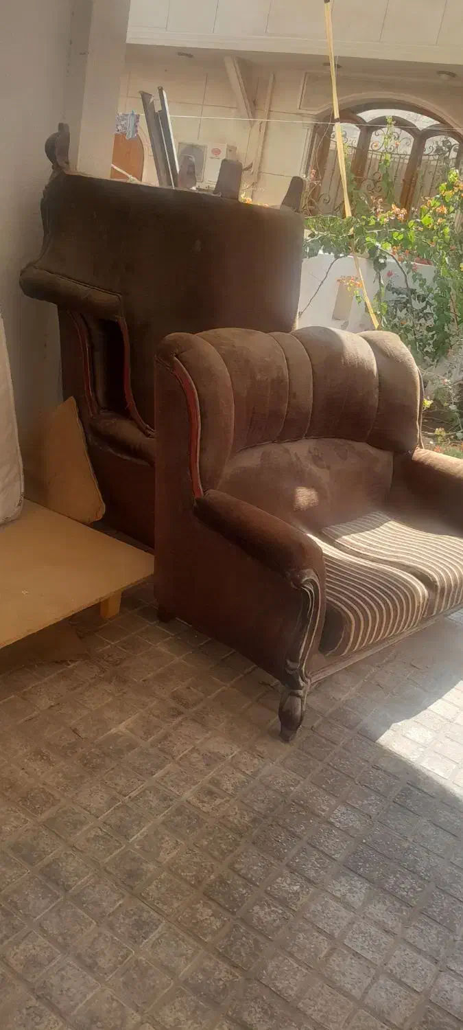 مبل۴نفره|مبلمان خانگی و میز عسلی|کیش, |دیوار