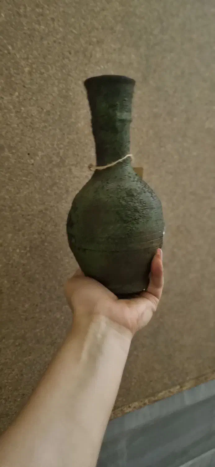 گلدان سفالی پتینه|صنایع دستی و سایر لوازم تزئینی|قم, بکایی|دیوار