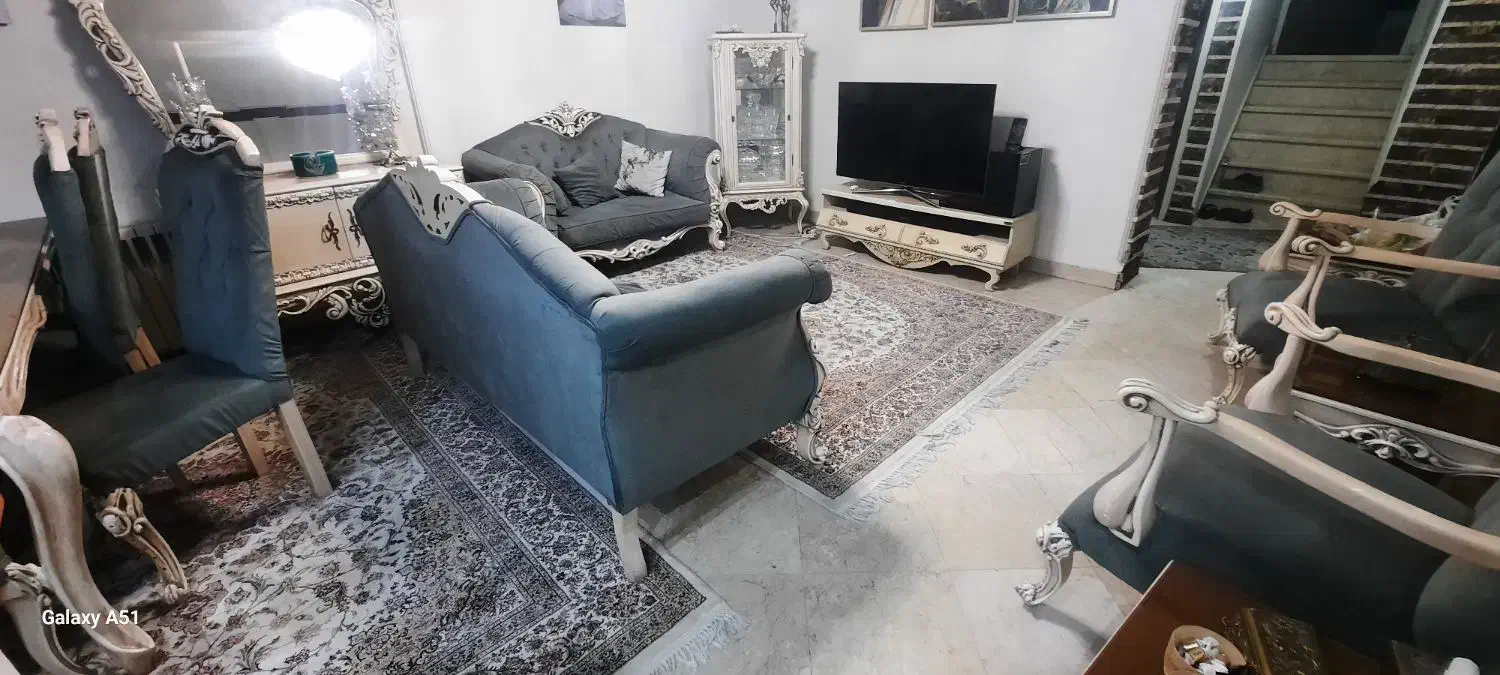 مبلمان ۷نفره و میز ناهار خوری|مبلمان خانگی و میز عسلی|تهران, آرژانتین|دیوار