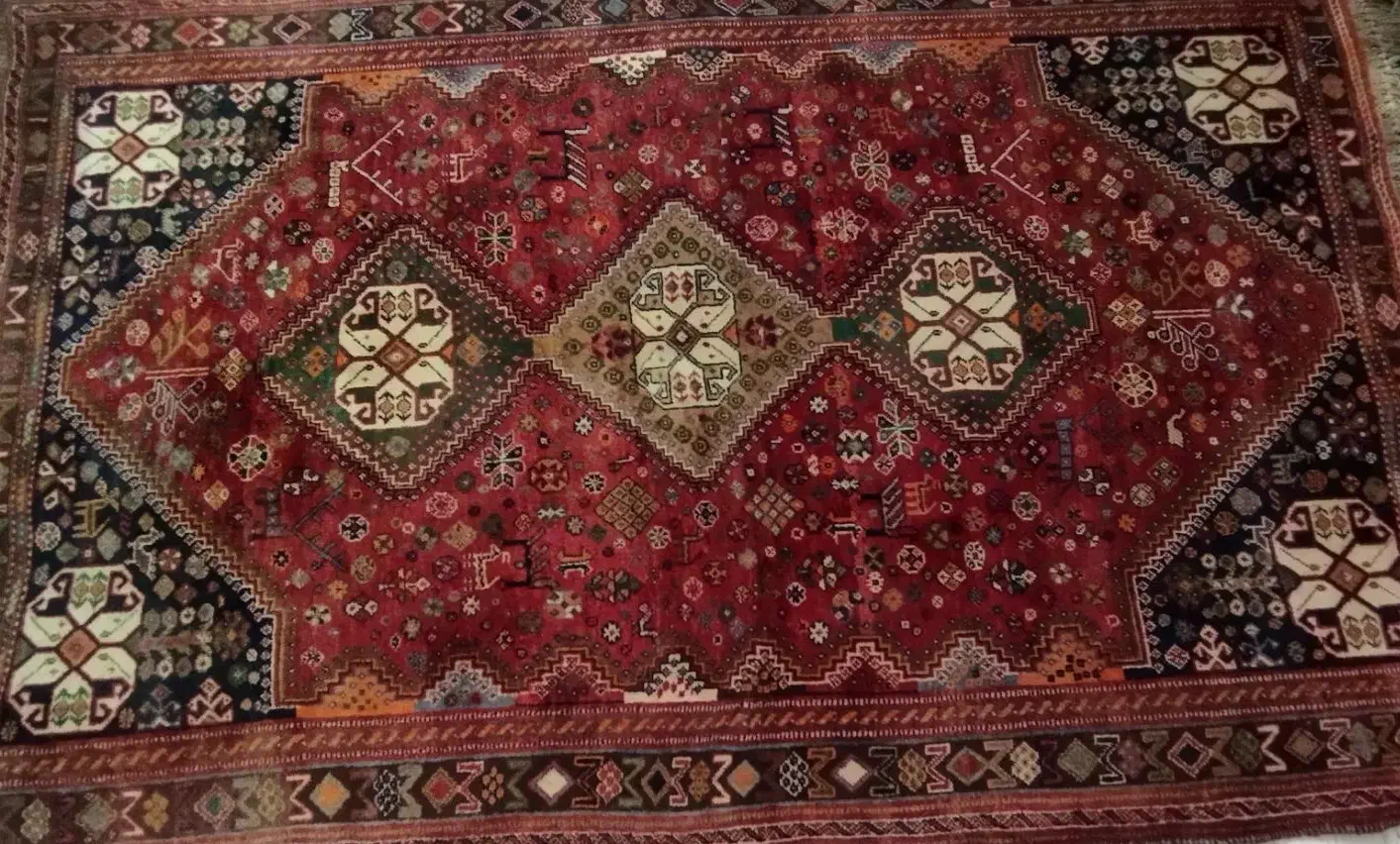 قالی و قالیچه دستباف قدیمی|فرش|شیراز, بهارستان|دیوار