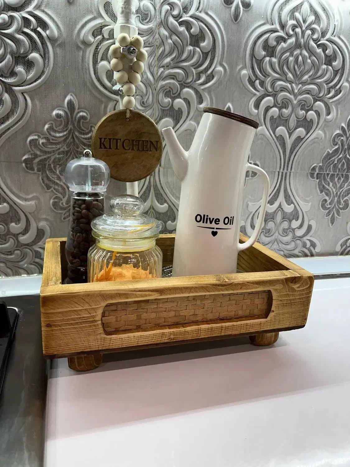 ساخت وتعمیر انواع سازه های چوبی|کتابخانه، شلف، قفسه‌های دیواری|شیراز, شریف‌آباد|دیوار