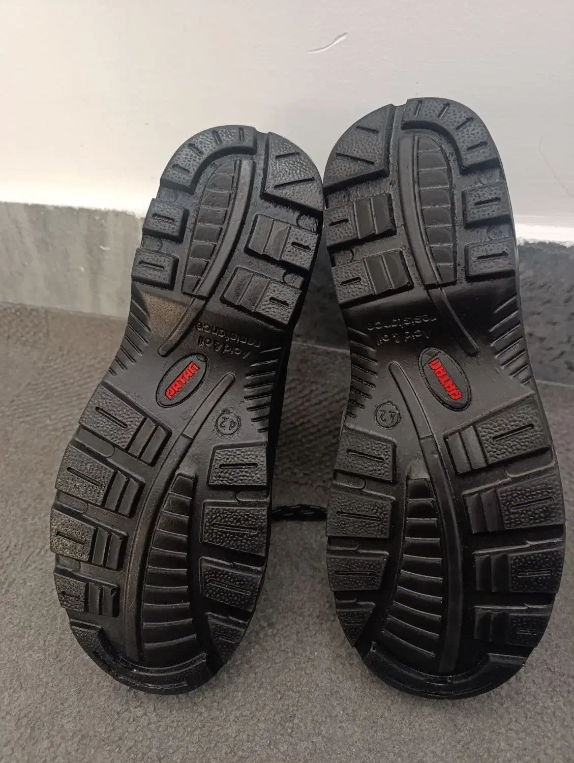 کفش کار|کیف، کفش، کمربند|بیرجند, |دیوار