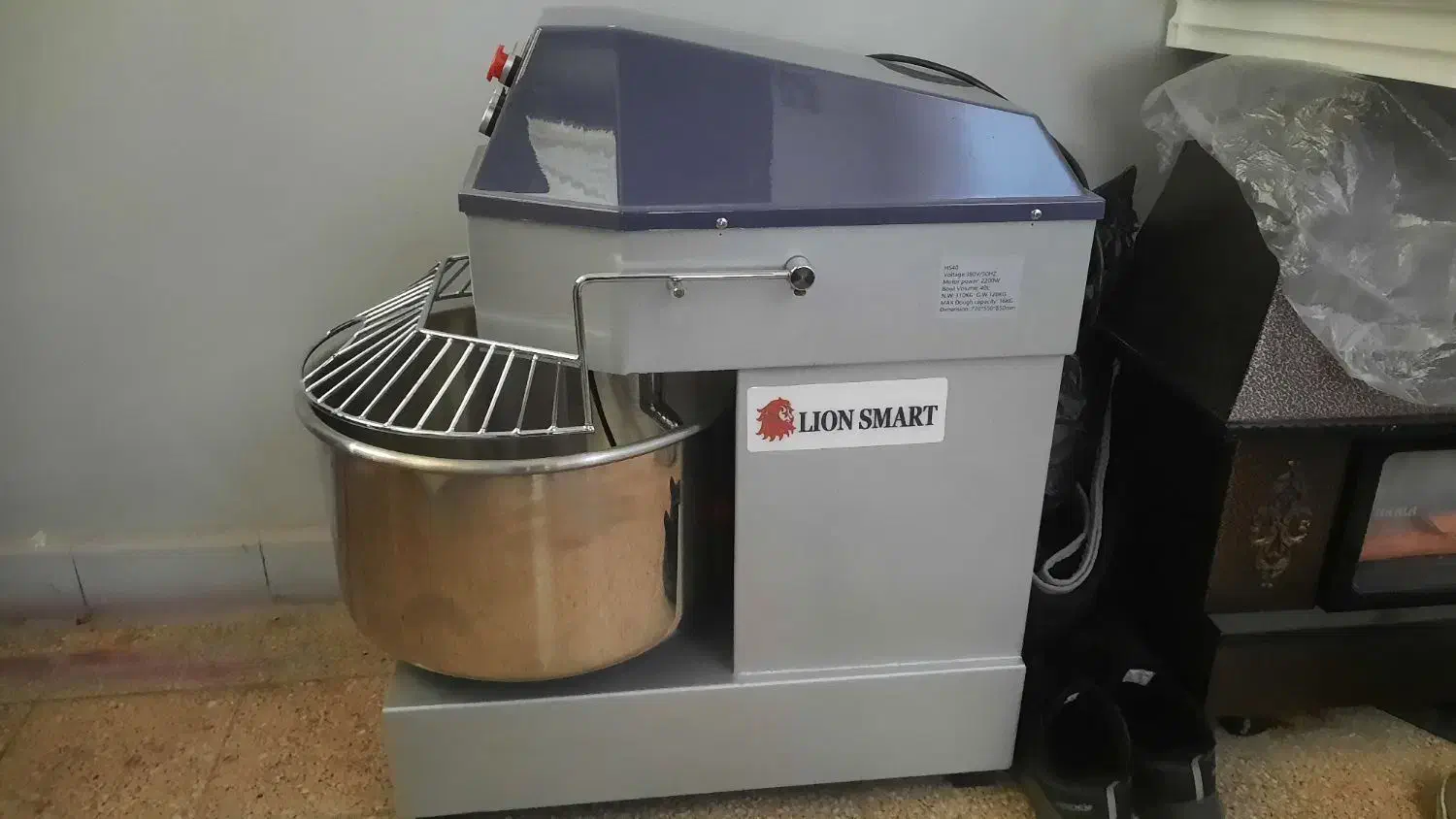 خمیرگیر اسپیرال دو سرعته ۴۰ لیتر|کافی‌شاپ و رستوران|ارومیه, |دیوار