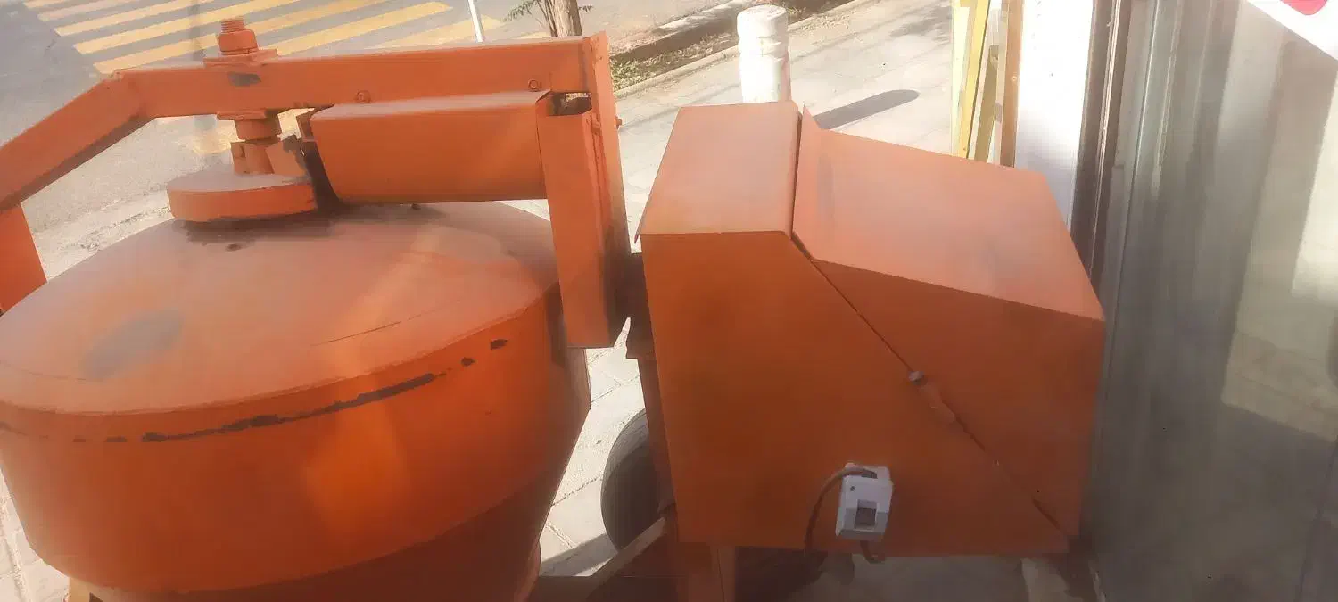 بتونیر(میکسر بتن)|مصالح و تجهیزات ساختمان|بردسکن, |دیوار