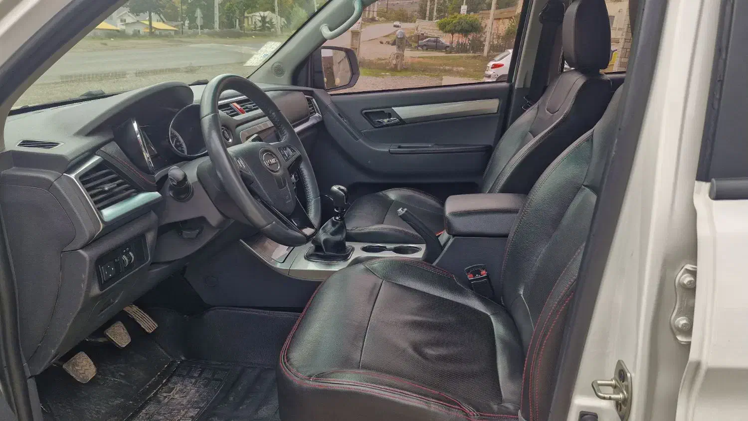 KMC در حد|خودرو سواری و وانت|کلاردشت, |دیوار