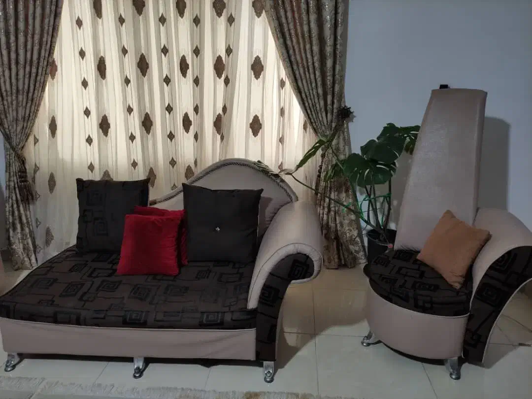 مبل ۷ نفره|مبلمان خانگی و میز عسلی|رودسر, |دیوار