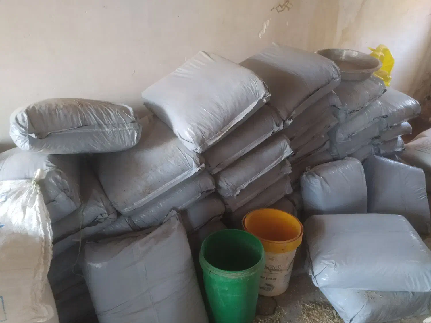 ذرت علوفه|لوازم جانبی حیوانات|کارزان, |دیوار