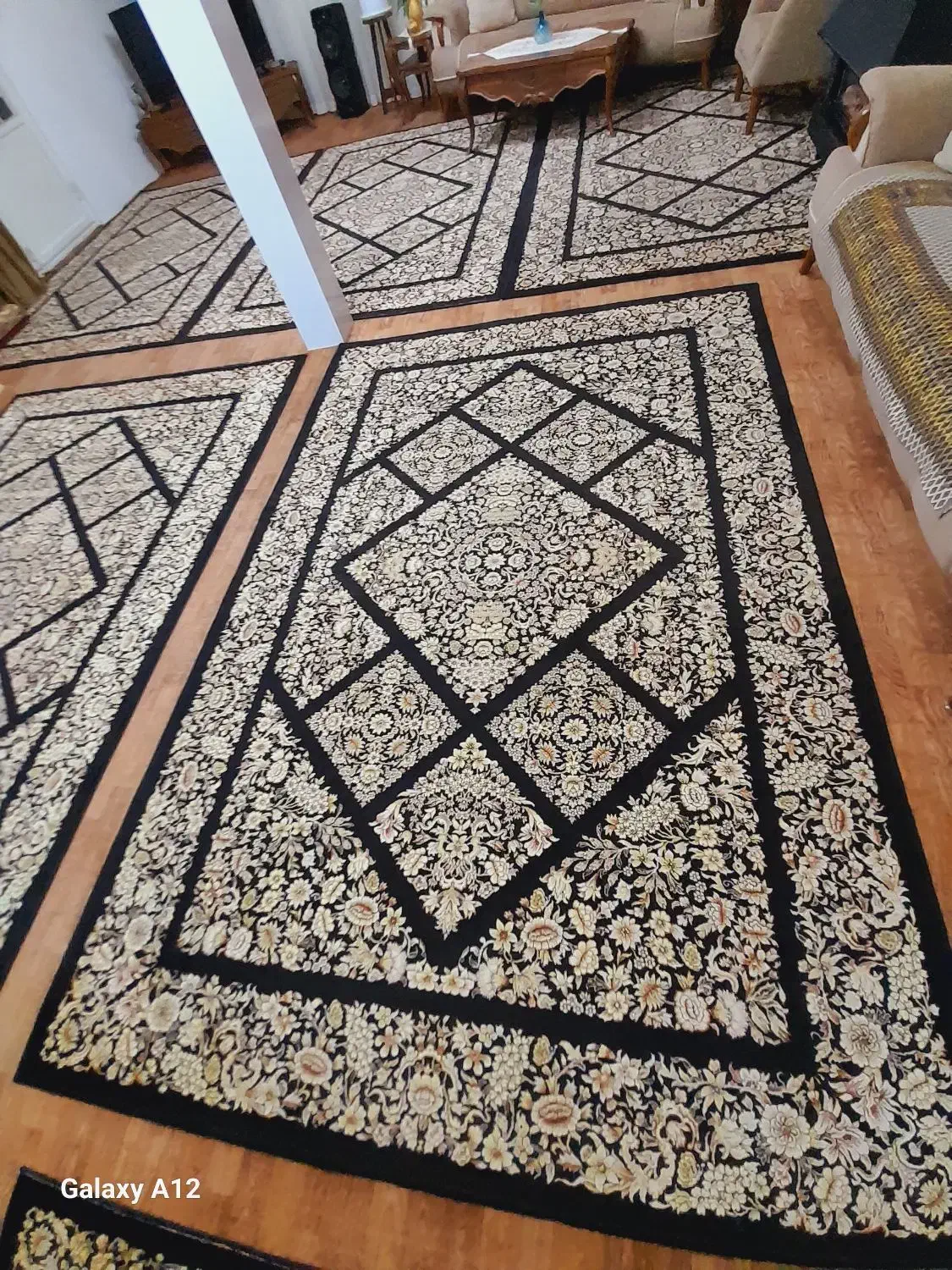 فرش فرهی ۷۰۰ شانه|فرش|سنندج, |دیوار