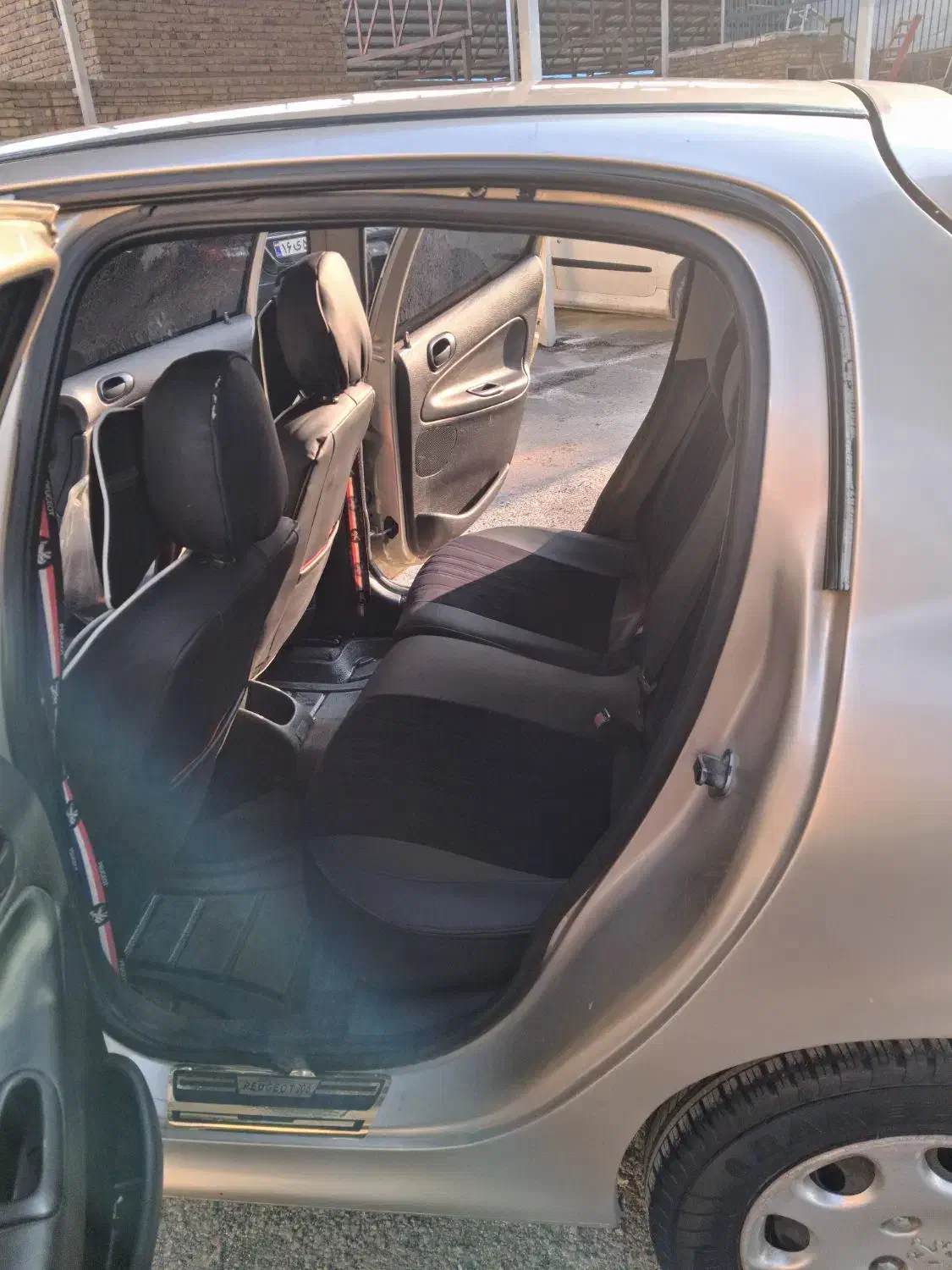 پژو ۲۰۶ مدل ۸۳ تیپ ۳|خودرو سواری و وانت|ارومیه, |دیوار