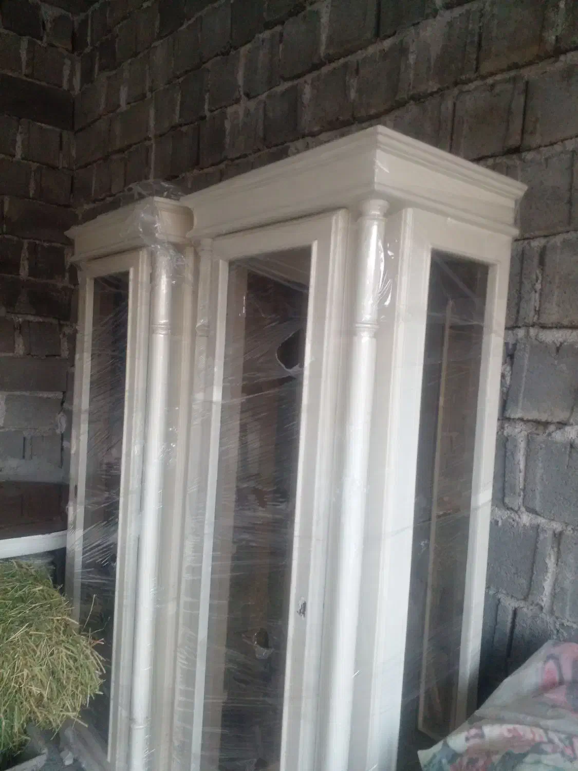 گنجه چوب گردو در حد نو|بوفه، ویترین، کنسول|طرقبه, |دیوار