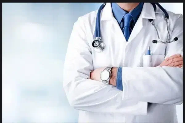 خدمات پرستار در منزل مستر مومن|خدمات آرایشگری و زیبایی|سمنان, |دیوار