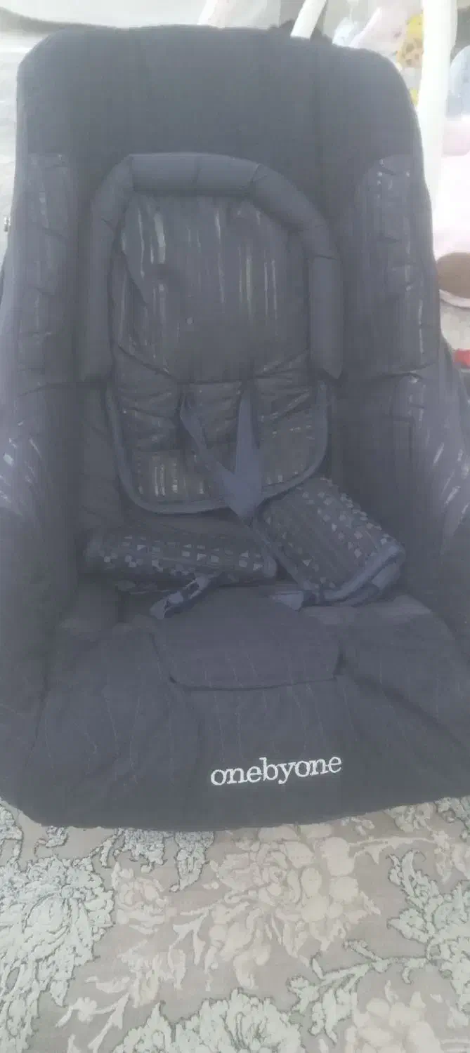 کریر در حد نو خارجی و یه تشک بازی در حد نو|اسباب و اثاث بچه|ایلام, |دیوار