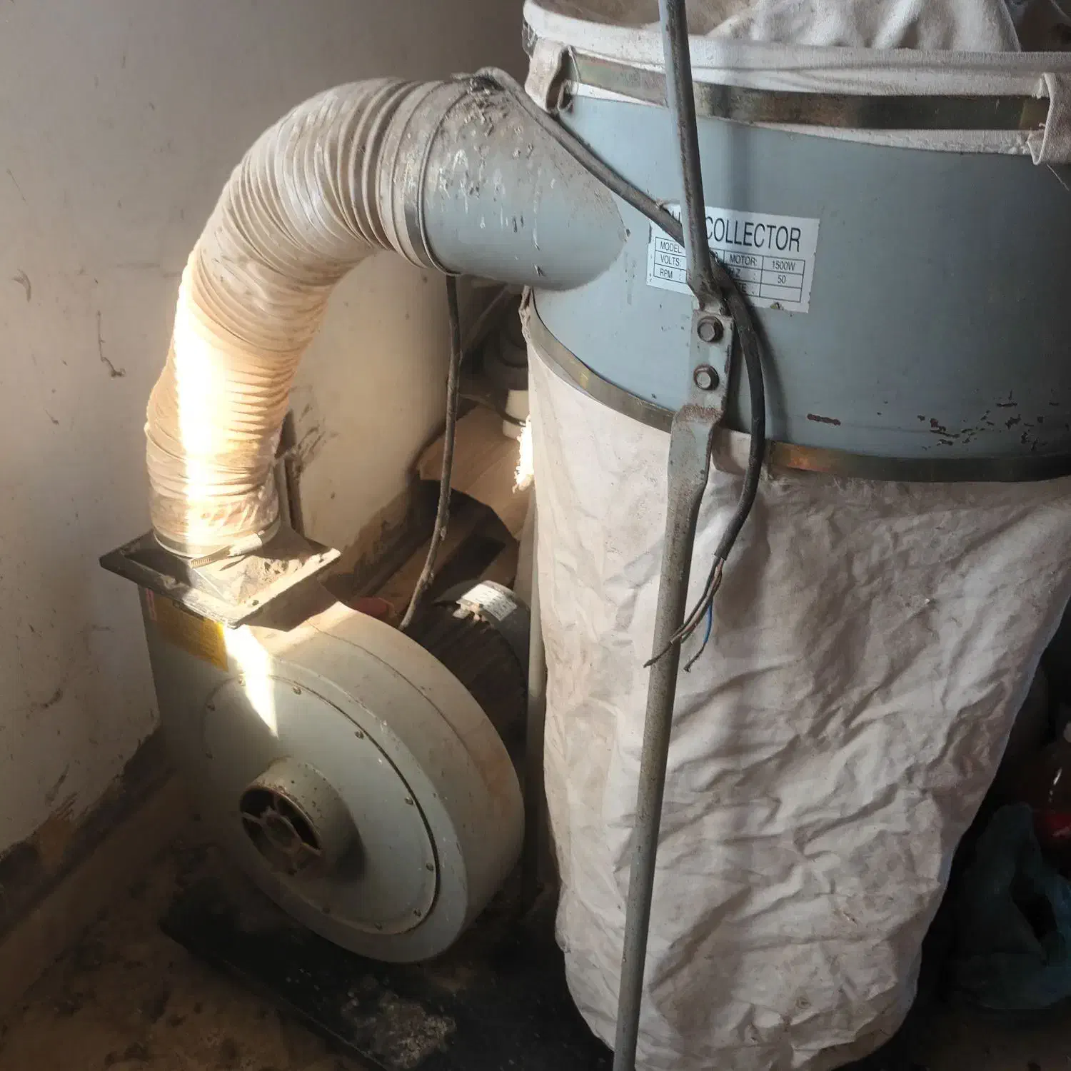 دستگاه درکن هلمز باپمپ باد ودستگاه مکنده|ابزارآلات|رشت, لاکان شهر|دیوار