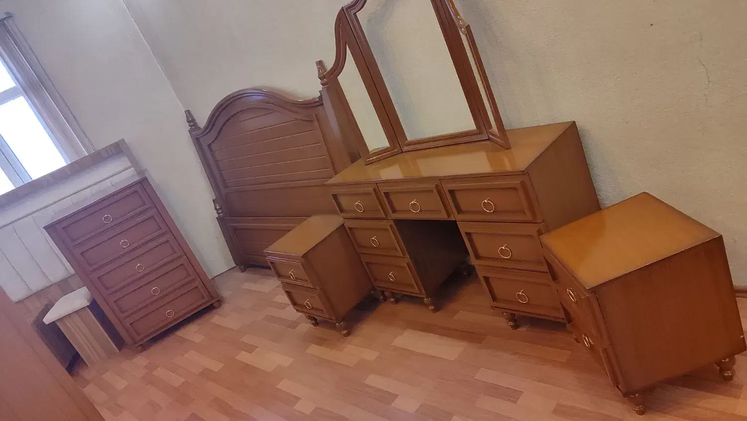 کد 4040|تخت و سرویس خواب|اردبیل, |دیوار