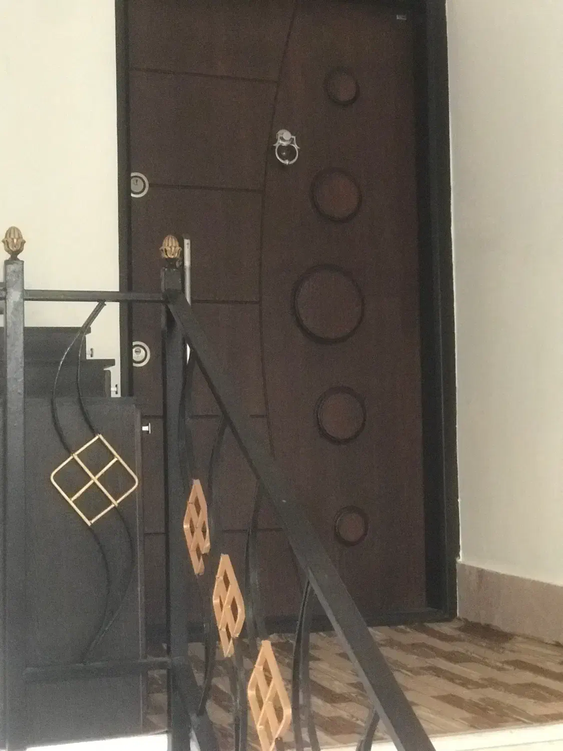 اجاره آپارتمان شیک طبقه اول نزدیک میدان جانبازان|اجارهٔ آپارتمان|قائمشهر, |دیوار