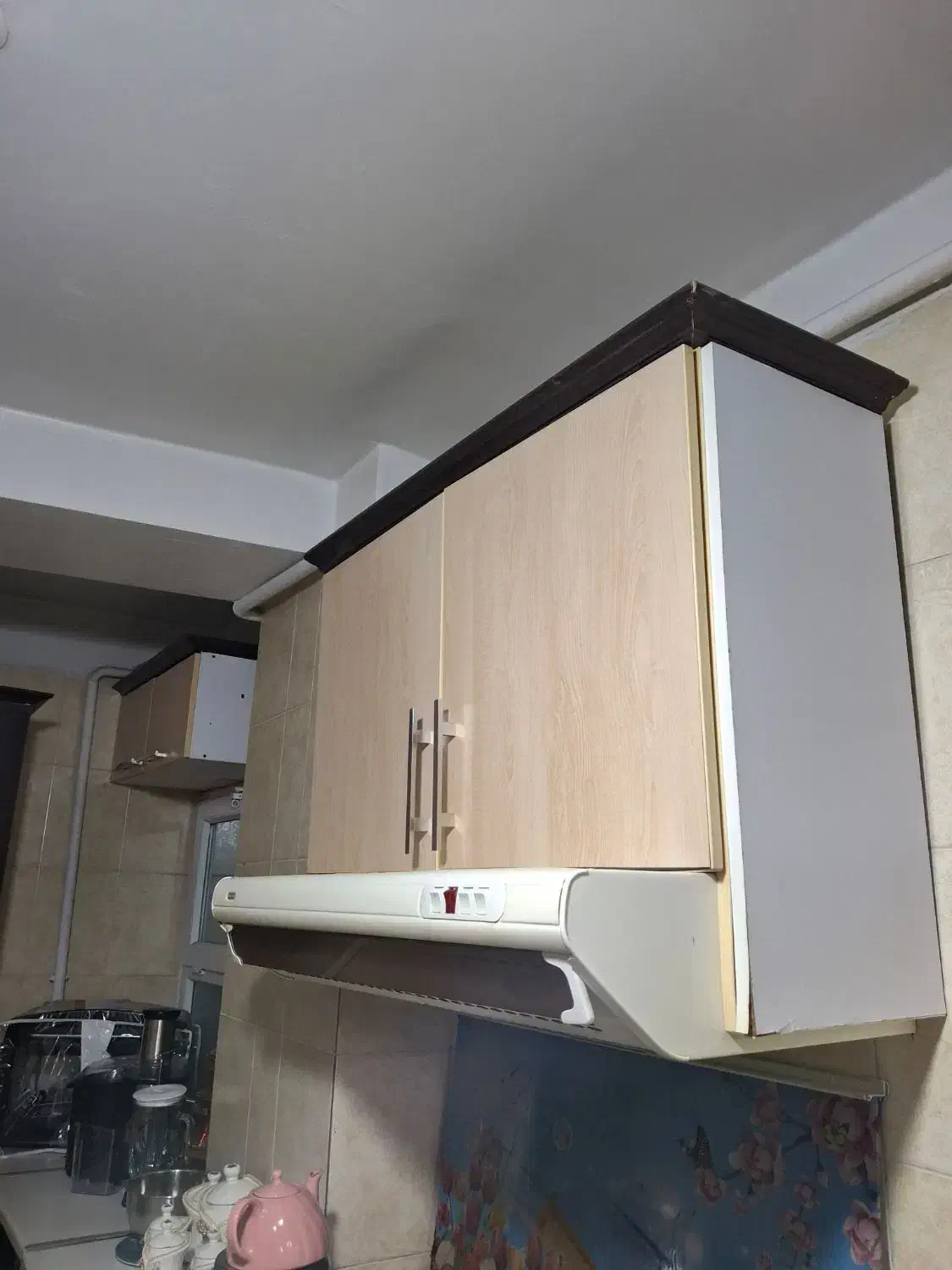 کابینت سالم در حد نو...و هود رایگان|آبچکان و نظمدهنده ظروف|ملایر, |دیوار