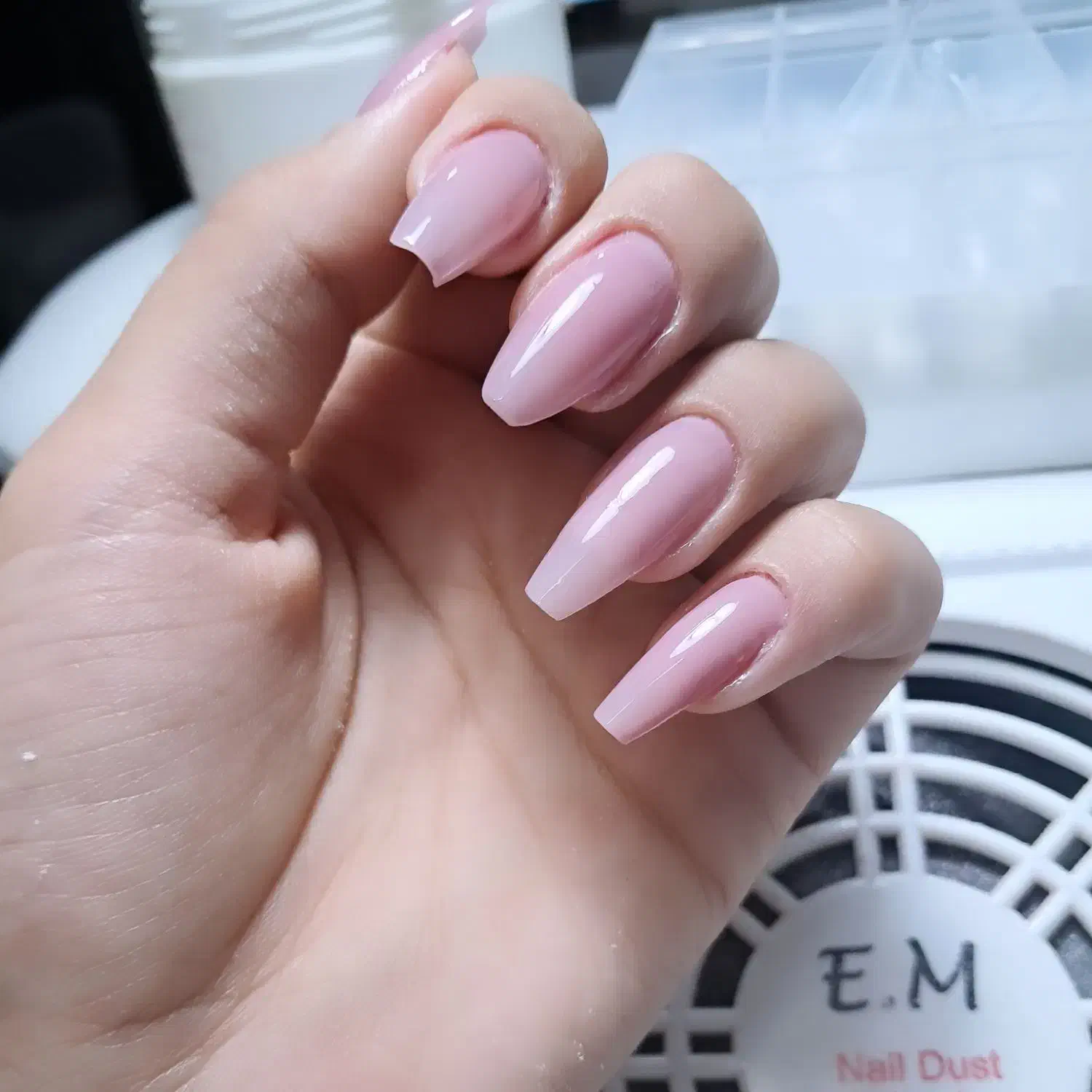 کاشت ناخن باتخفیفات ویژه|خدمات آرایشگری و زیبایی|مشهد, نوید|دیوار