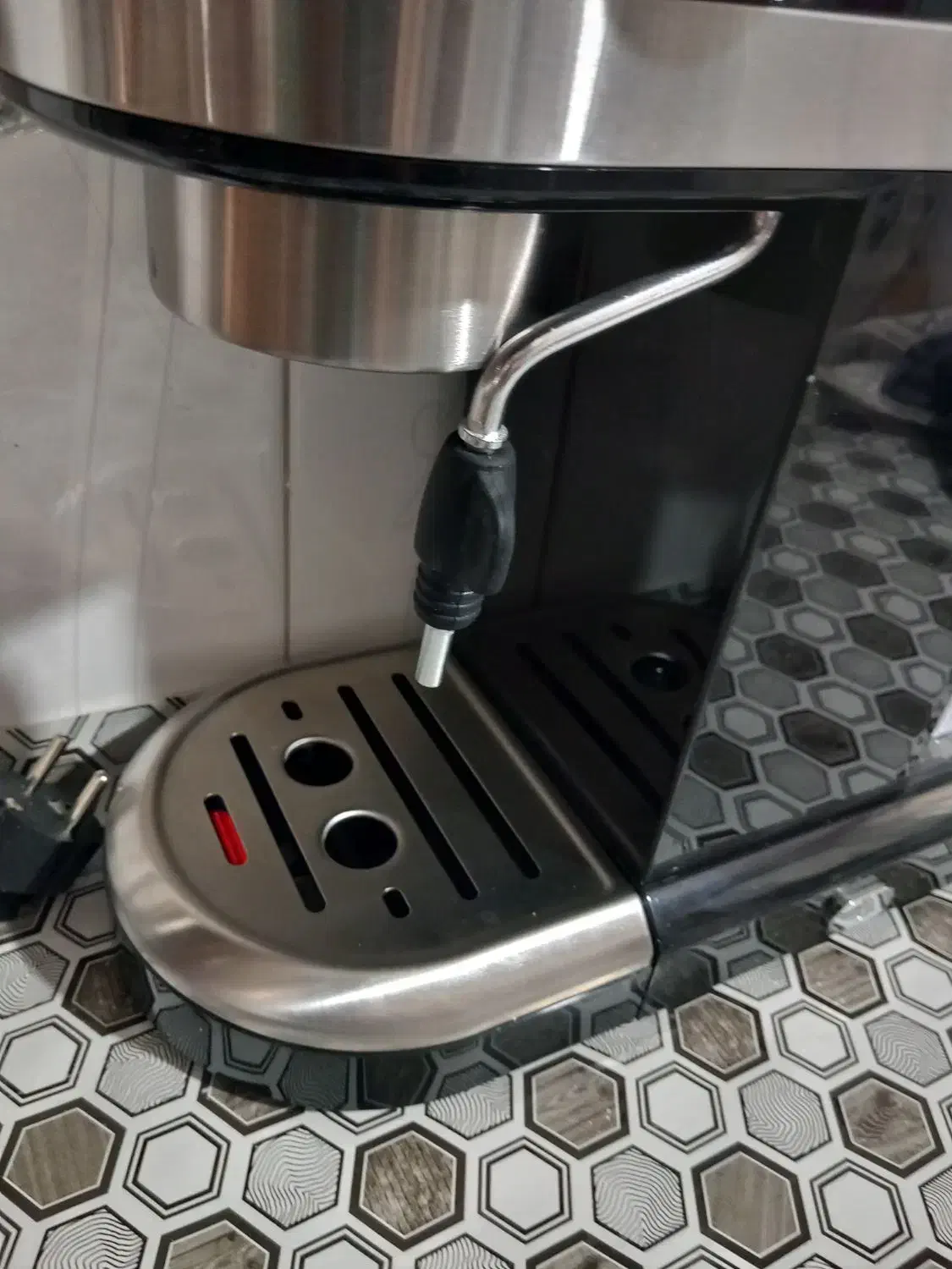 قهوه ساز بارنی|سماور، چایساز، قهوهساز|بروجرد, |دیوار