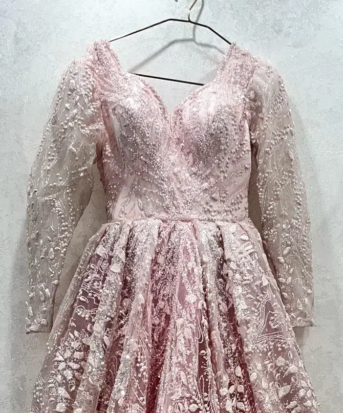 لباس مجلسی و لباس عروس|لباس|نسیمشهر, |دیوار