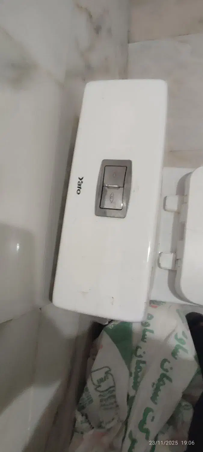 تولت فرنگی در حد نو|لوازم سرویس بهداشتی|باغستان, |دیوار