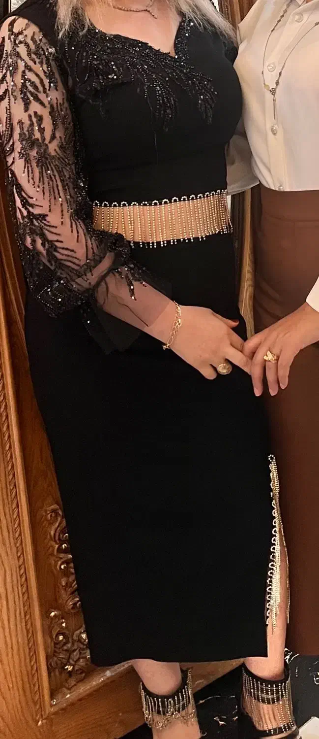 لباس مجلسی|لباس|اسلام‌شهر, شهرک توحید|دیوار