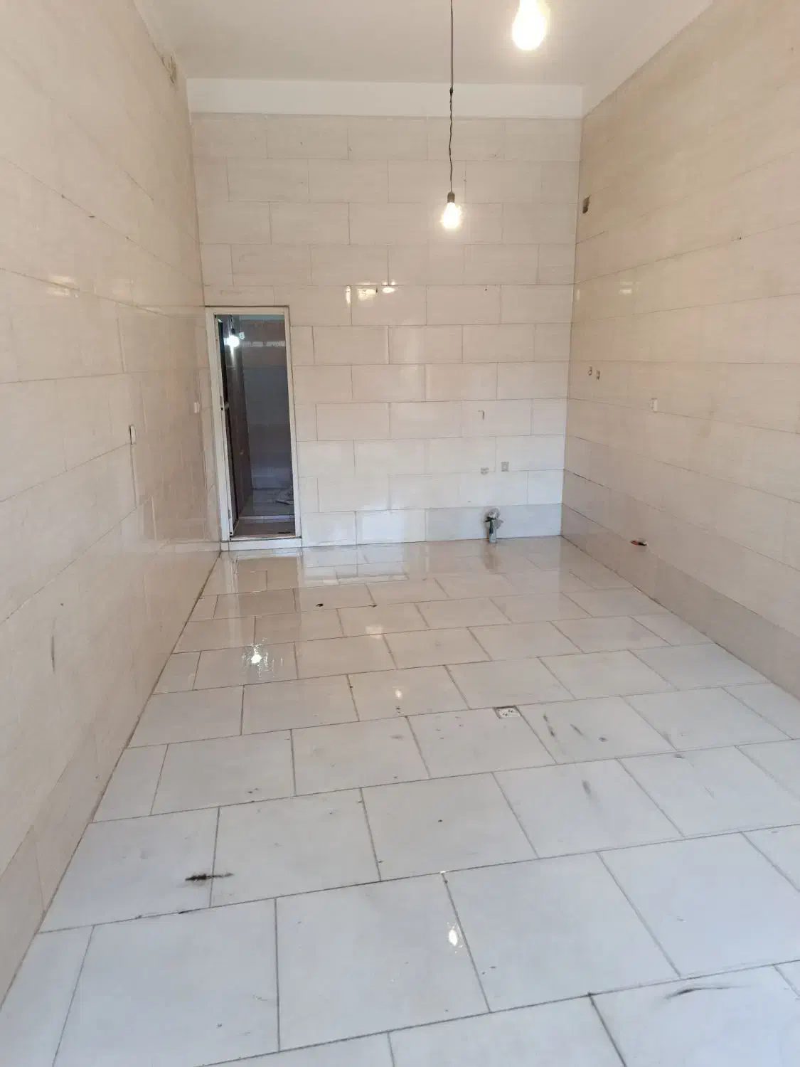 مغازه 24 متری  با سرویس بهداشتی و حمام|فروش مغازه و غرفه|محمدشهر, کوی بهار|دیوار