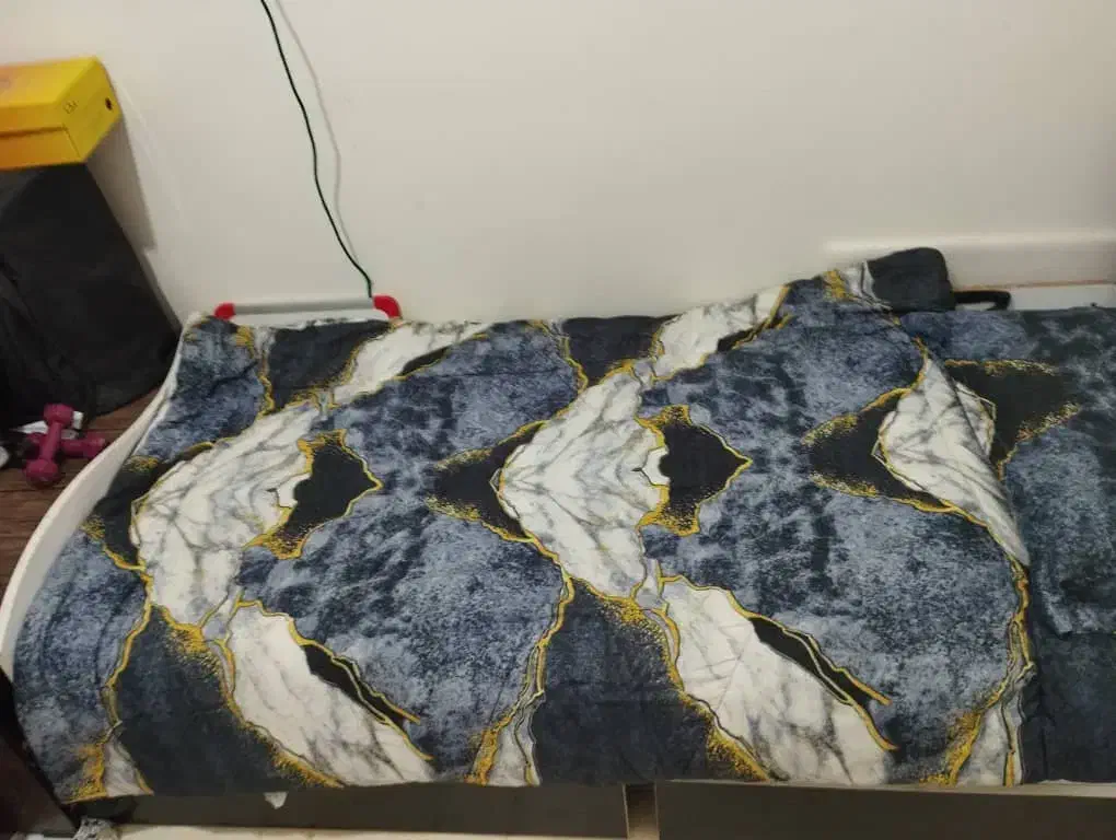 تختخواب نوجوان|تشک تختخواب|برخوار, |دیوار