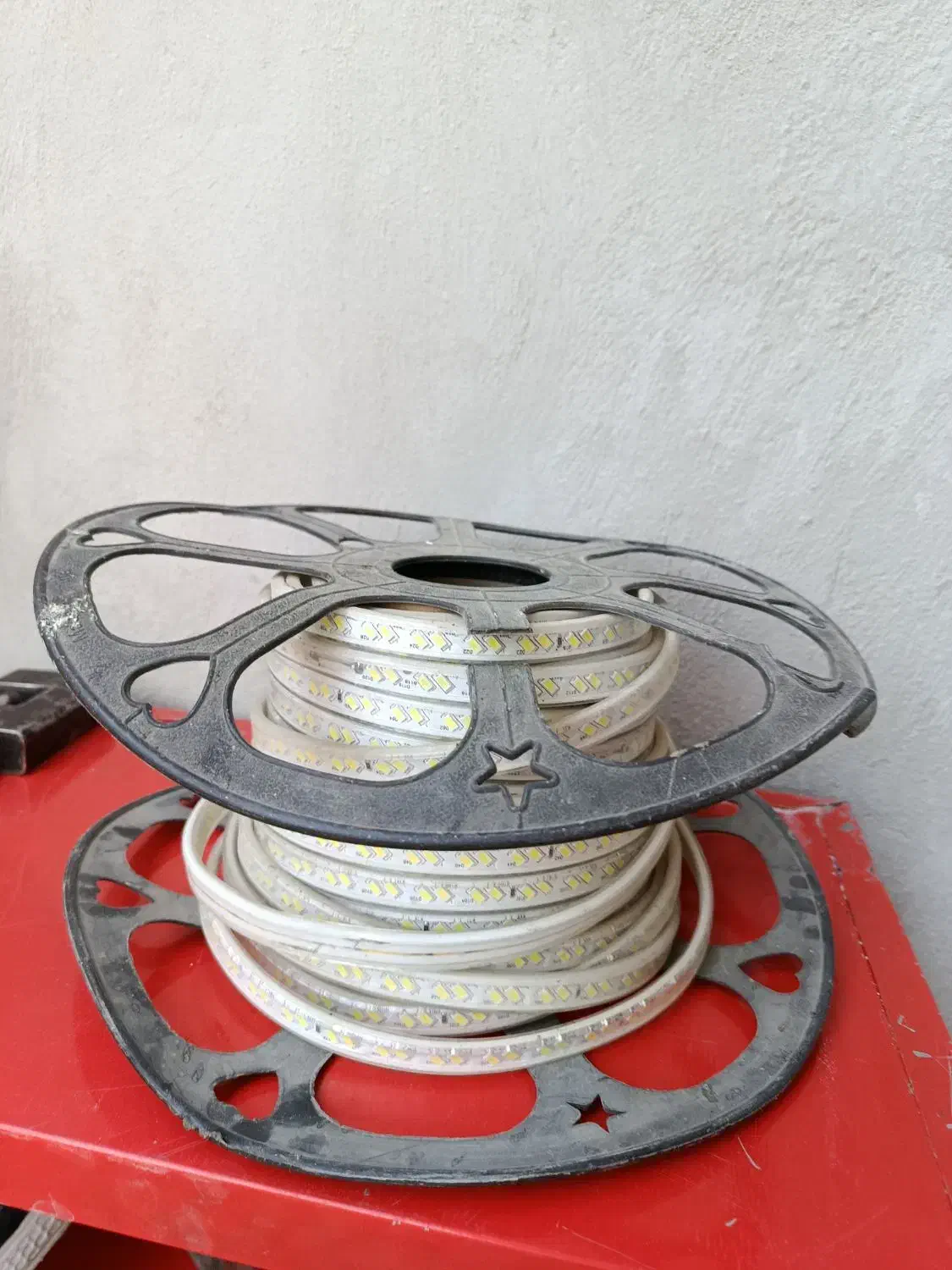 ریسه شلنگی ال ای دی|ریسه و چراغ تزئینی|ایلام, |دیوار