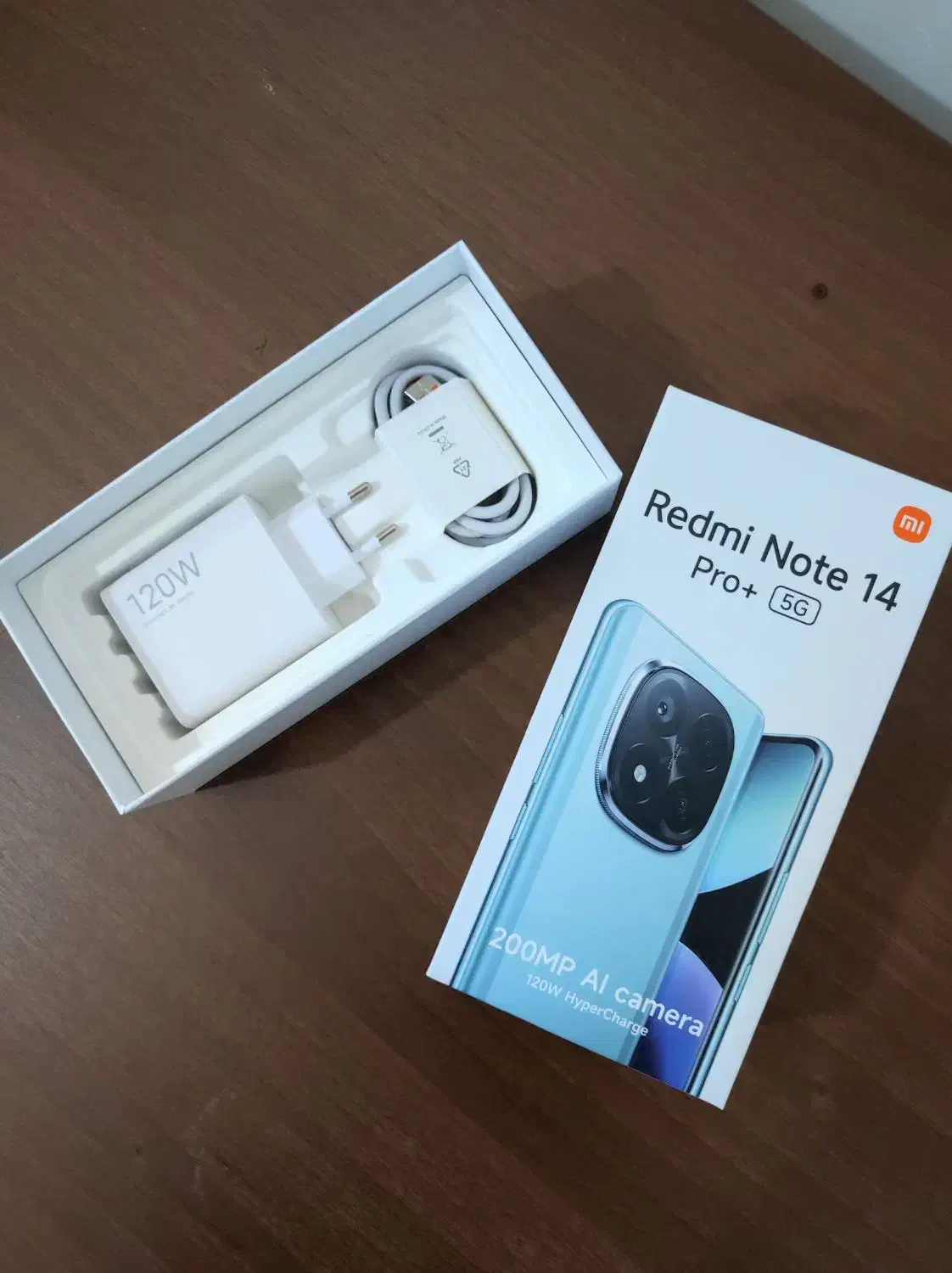 شیائومی 14T Pro با حافظهٔ ۵۱۲ گیگابایت|موبایل|فراشبند, |دیوار