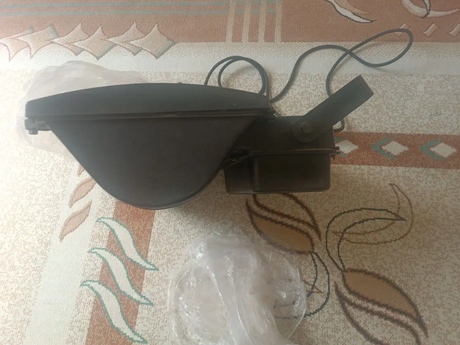 پروژکتور ۴۰۰ وات برند shoa|لامپ و چراغ|قدس, شهرقدس|دیوار