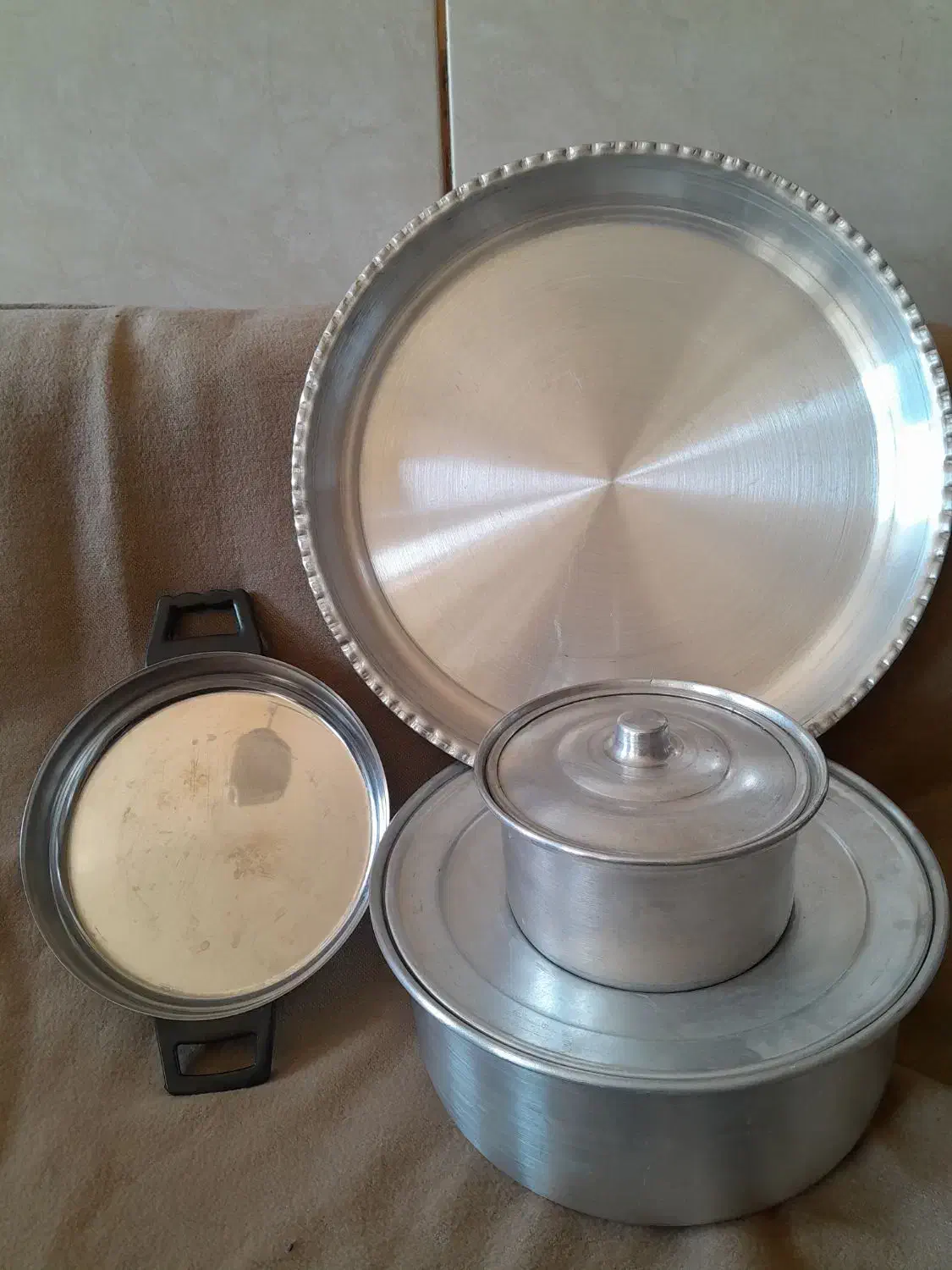 قابلمه سینی روحی وتابه استیل نو|ظروف پختوپز|ملایر, |دیوار