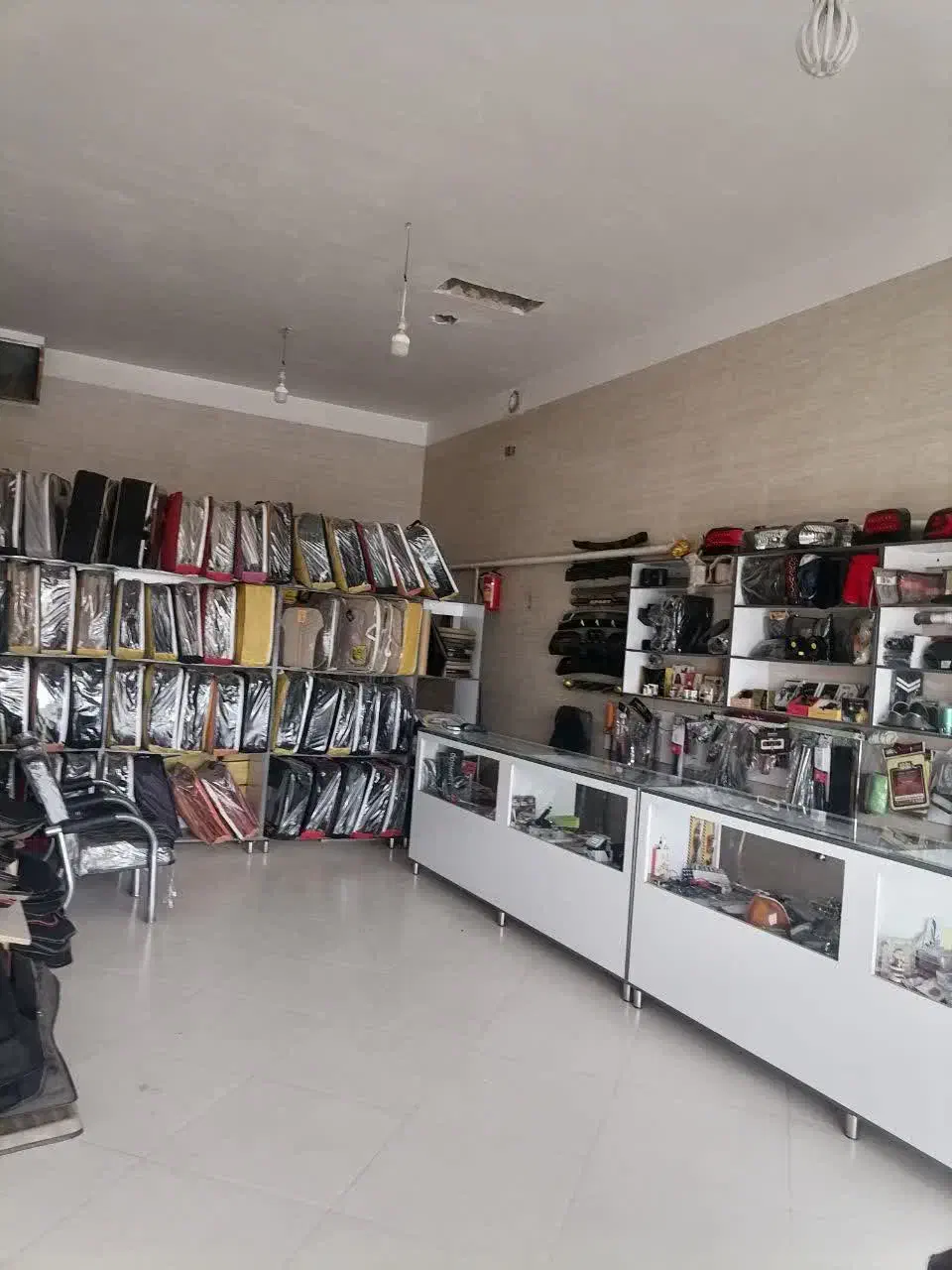 فروش فوری مغازه تجاری مسکونی|فروش مغازه و غرفه|یزد, |دیوار