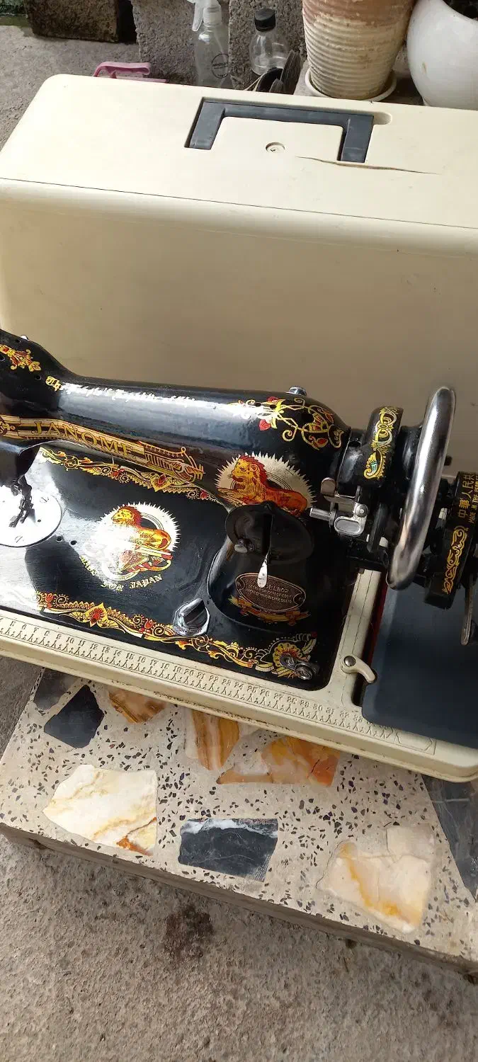 چرخ خیاطی به کار سالم|چرخ خیاطی و ریسندگی|بندر انزلی, کلیور|دیوار