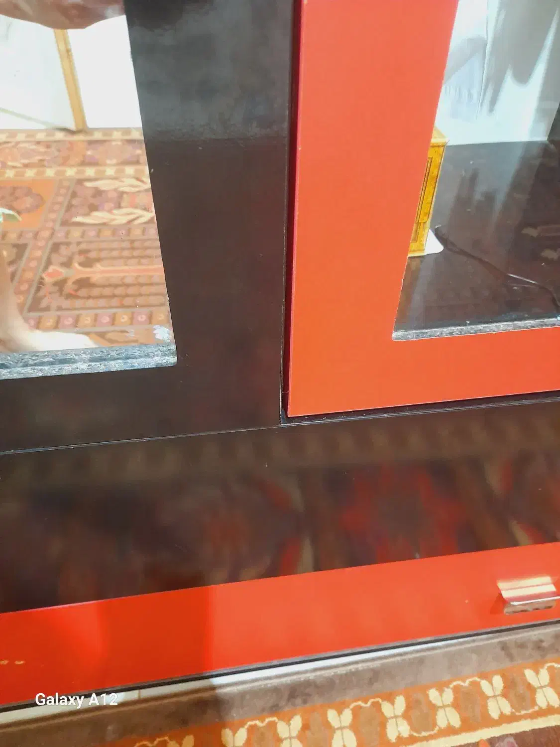 مفت مفت تخت و کمد. دراور.|تخت و سرویس خواب|نیشابور, چاه بلند|دیوار