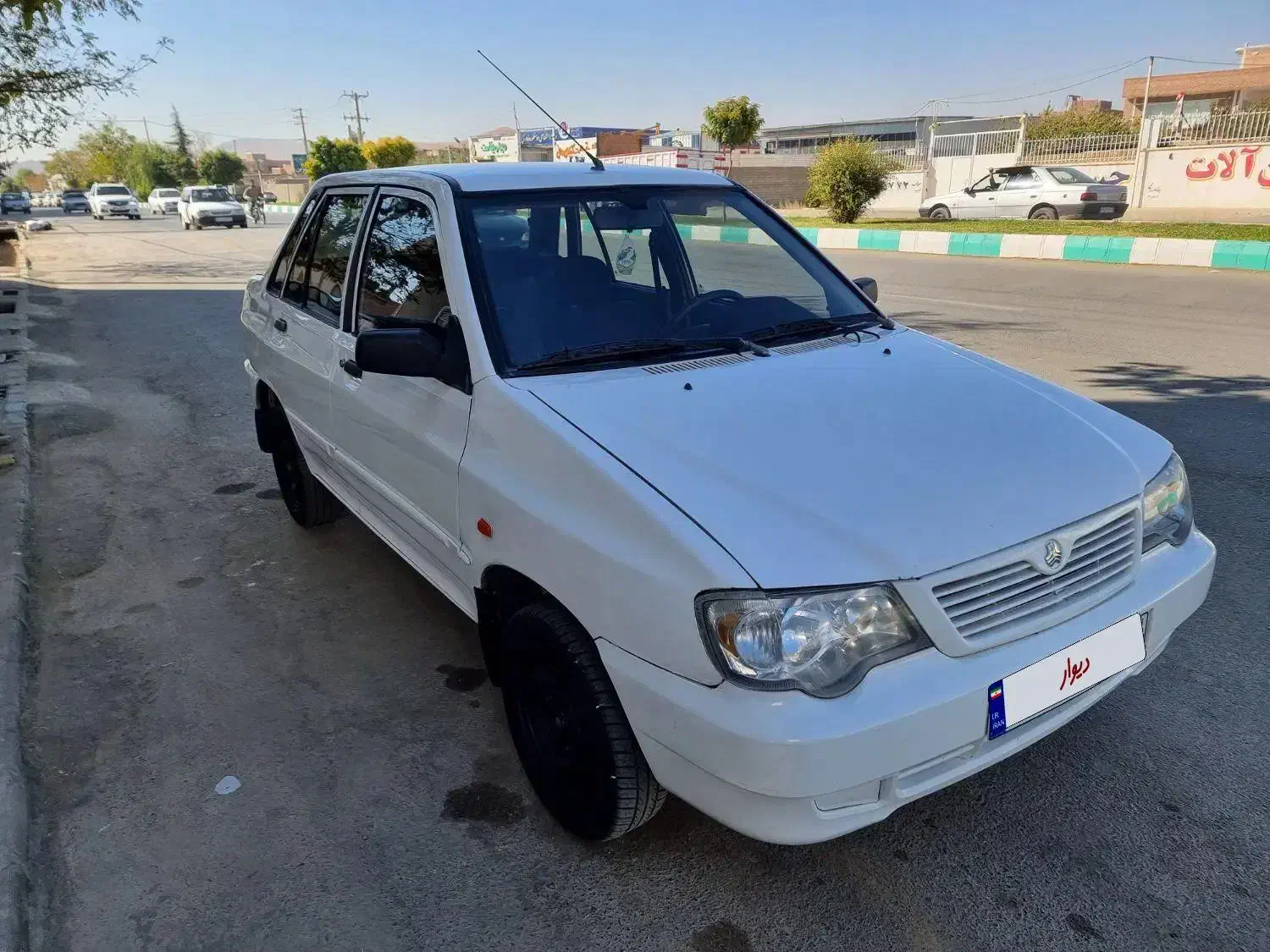 پرید۱۳۲بدونه رنگ شاسی سالم|خودرو سواری و وانت|بوکان, |دیوار