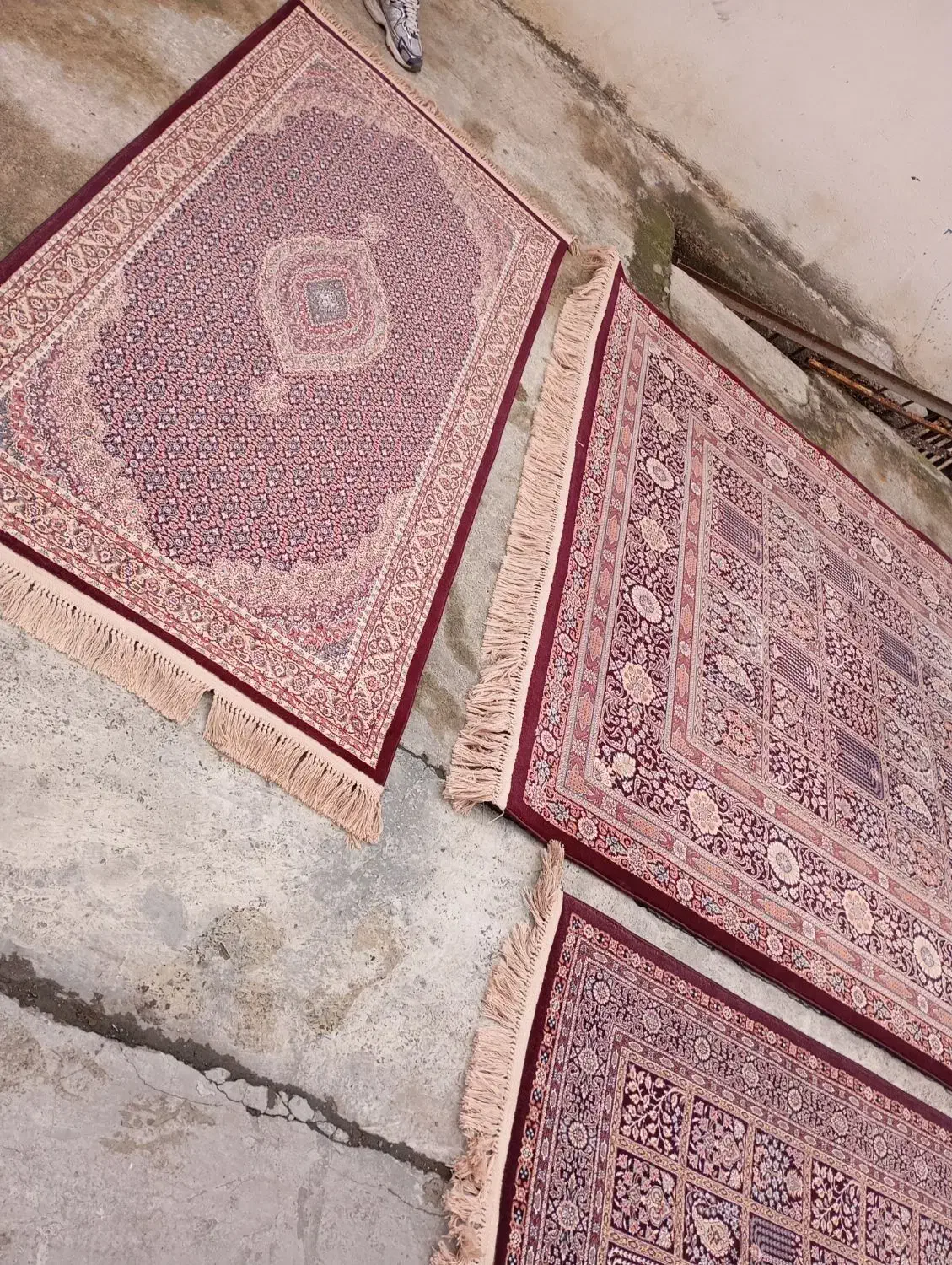 فرش ۶متری همراه با قالیچه|فرش|رشت, کوی حسینی|دیوار