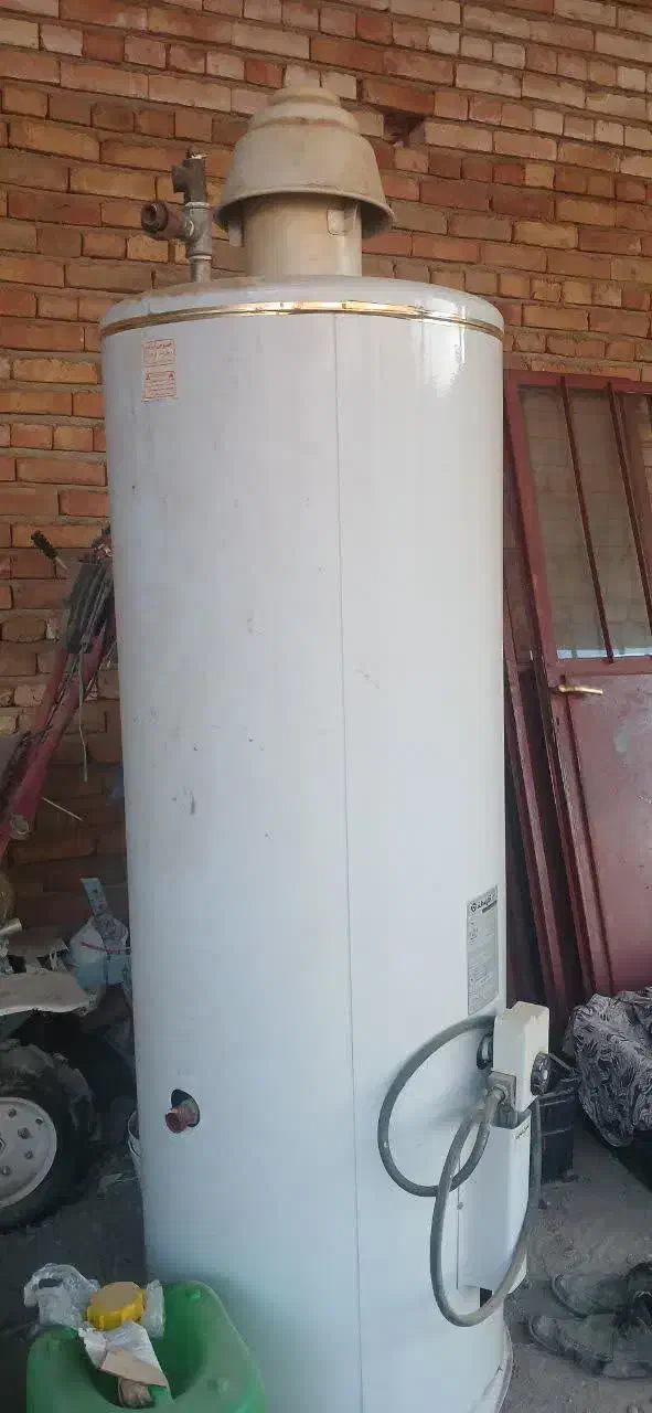 آبگرمکن ایستاده قاینارخزر|آبگرمکن، پکیج، شوفاژ|تبریز, |دیوار