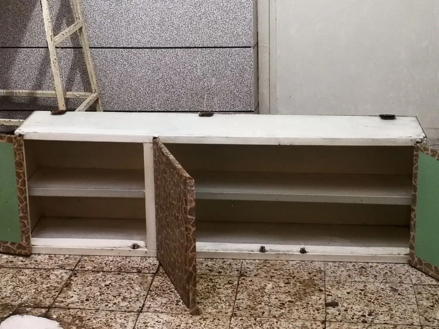 یک کابینت 3 تایی ردیف بالا|مصالح و تجهیزات ساختمان|اهواز, پادادشهر|دیوار