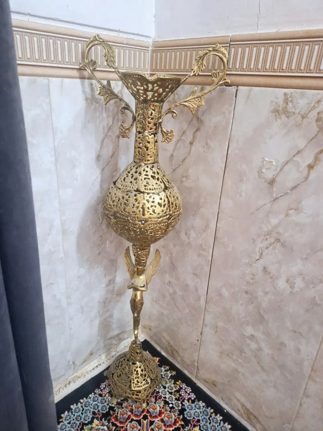 گلدان برنجی سالم|کلکسیون اشیاء عتیقه|اسلامشهر, شهرک امام حسین (میان آباد)|دیوار