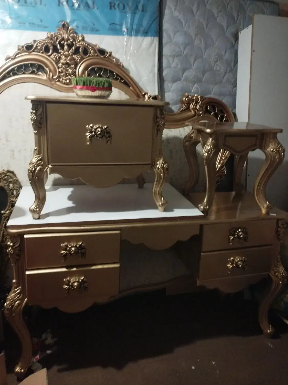 در دسته وسایل خانگی|تخت و سرویس خواب|سلمان‌شهر, |دیوار