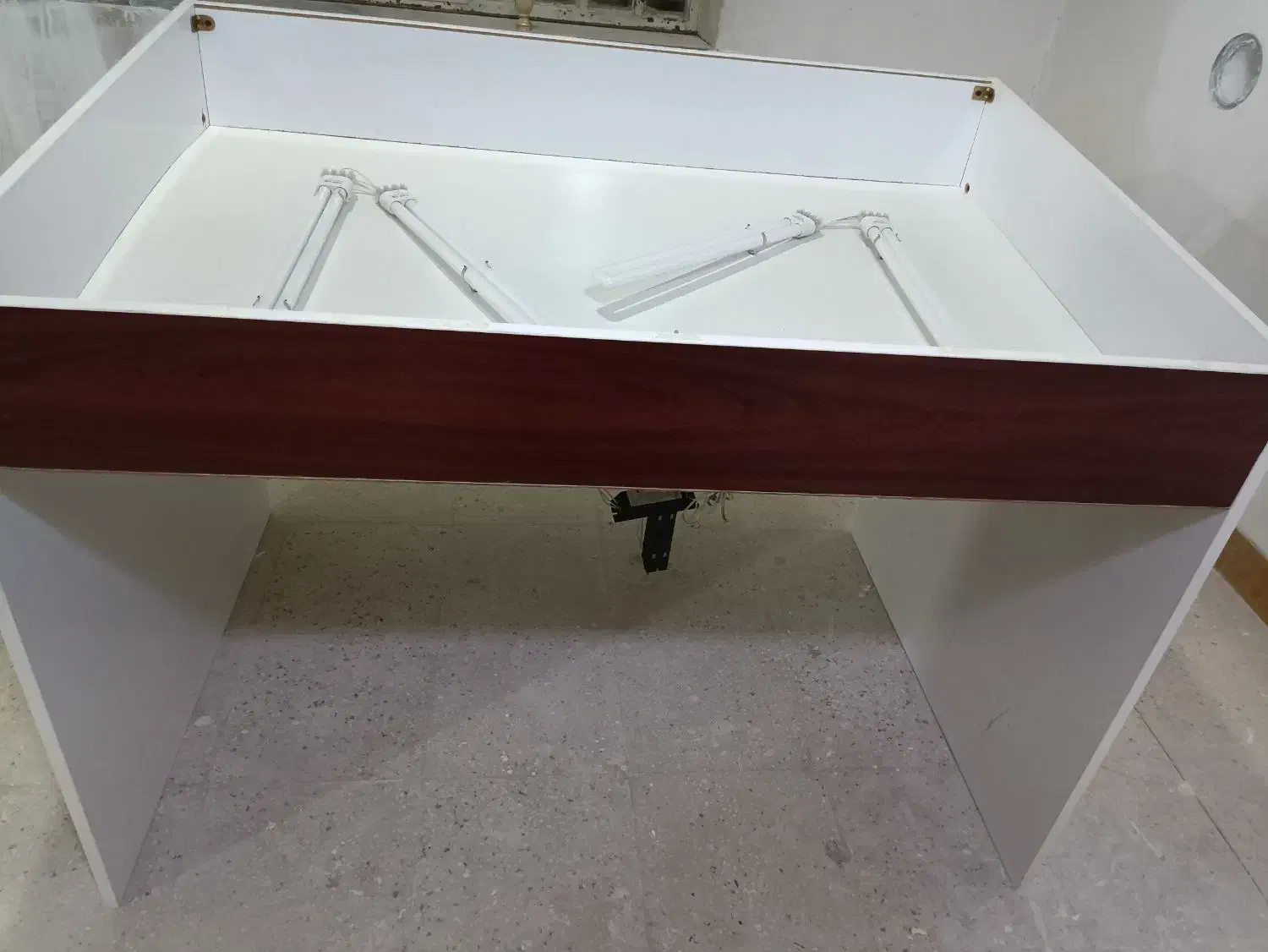 میز نور|میز تحریر و کامپیوتر|مرودشت, سهلآباد|دیوار