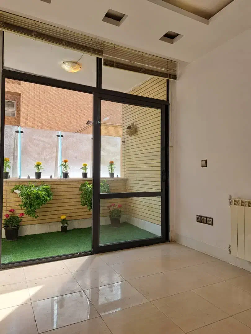 آپارتمان ۱۰۰متری دوخواب جنوبی روبروی پارک|اجارهٔ آپارتمان|اصفهان, دشتستان|دیوار