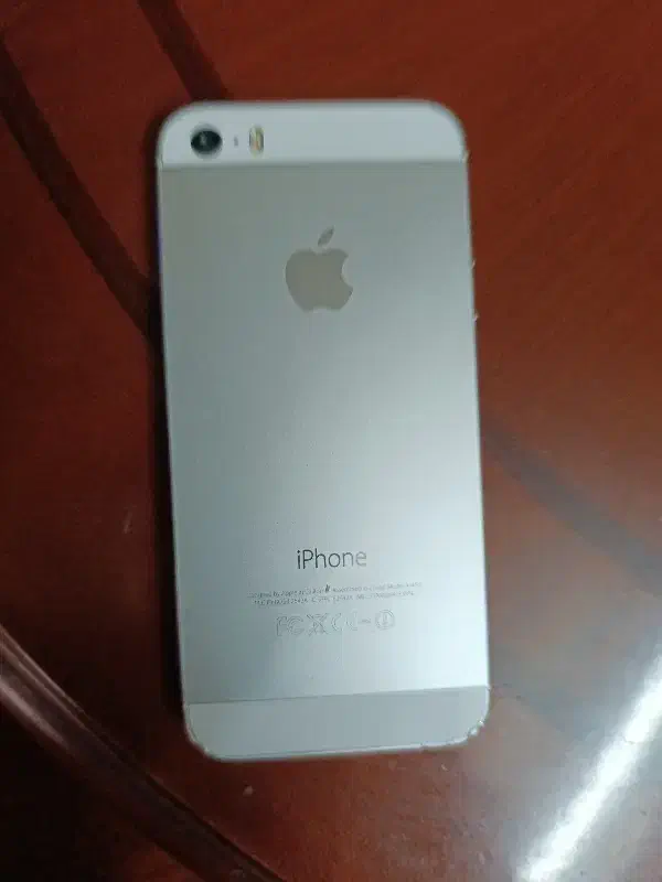 آیفون 5 s|موبایل|مشهد, چهارچشمه|دیوار