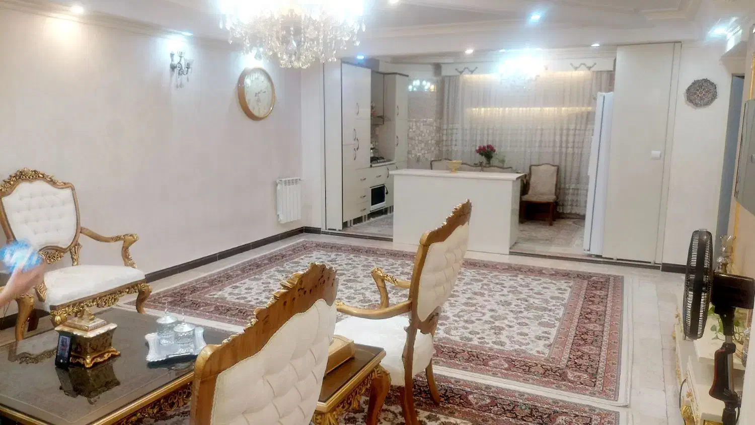 آپارتمان ۱۰۲ سه خواب|فروش آپارتمان|تهران, شهرک فردوس (حسینی)|دیوار