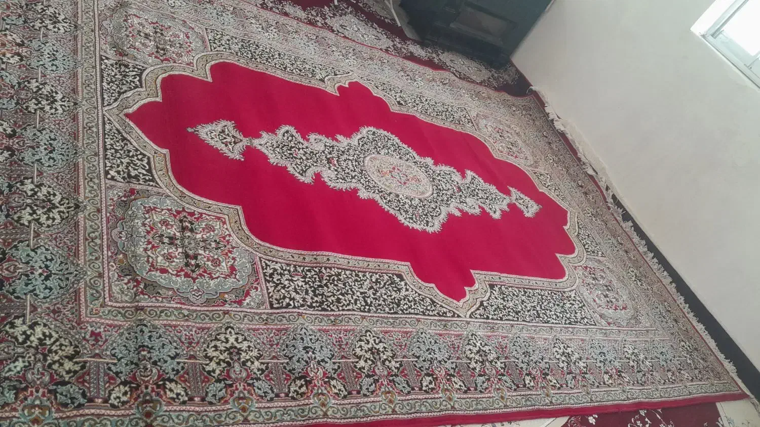 فرش|فرش|صحنه, |دیوار