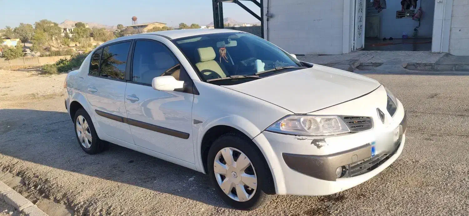 مگان ۱۶۰۰|خودرو سواری و وانت|کوهدشت, |دیوار