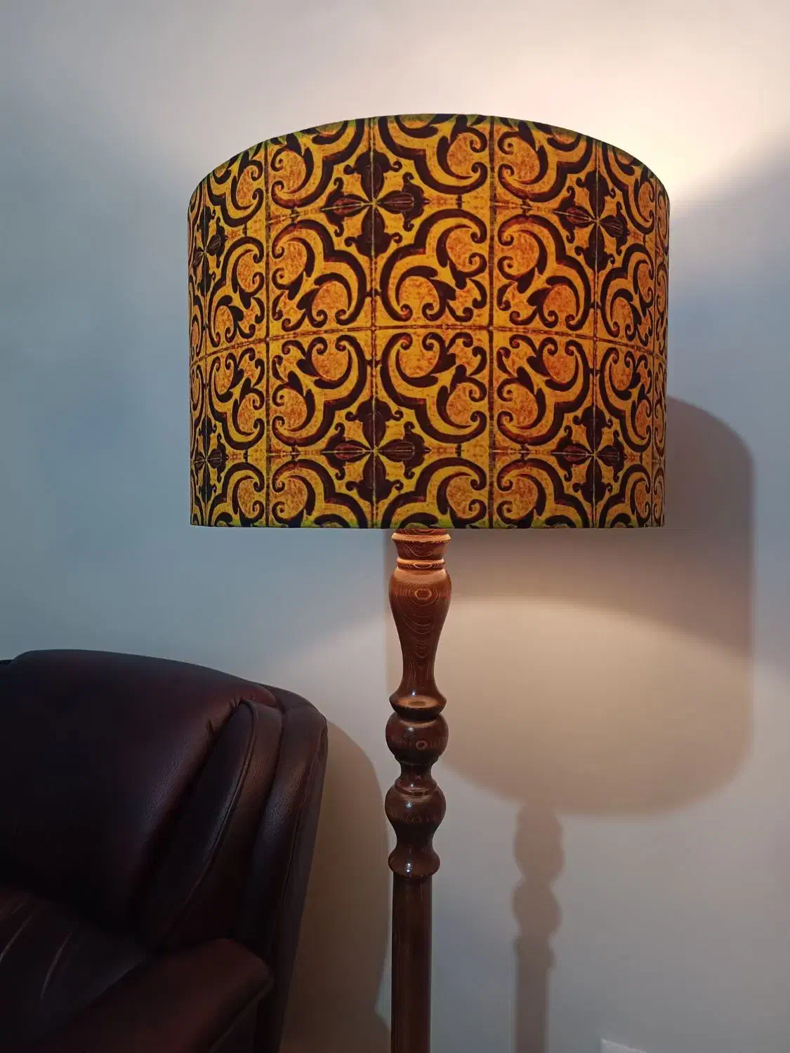 آباژور|چراغ خواب و آباژور|تهران, نیروی هوایی (پیروزی)|دیوار