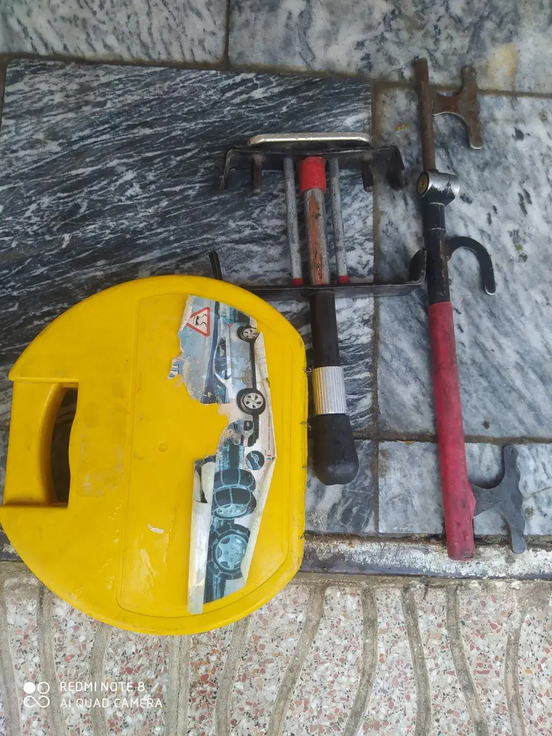 زنجیر چرخ قفل فرمون قفل پدال|قطعات یدکی و لوازم جانبی|بروجرد, |دیوار